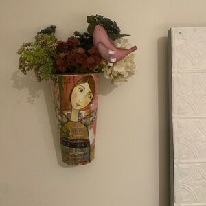 \Artistic Mixed Media Wall Deco Creative Co-Op Kelly Fal Metal Wall Flower Vase